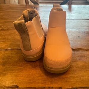 Native Kensington Chameleon Pink Chelsea Sneakers